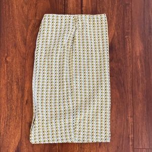 Textured pencil skirt